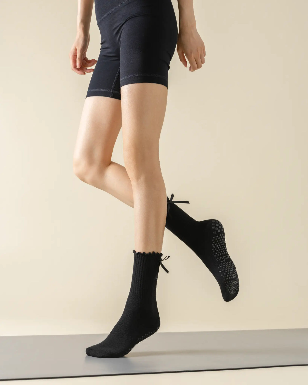 The Muse Grip Socks