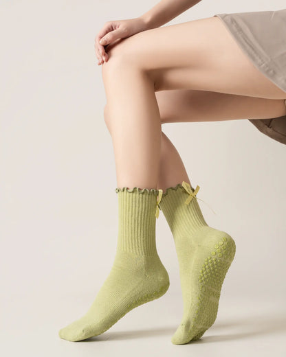 The Muse Grip Socks