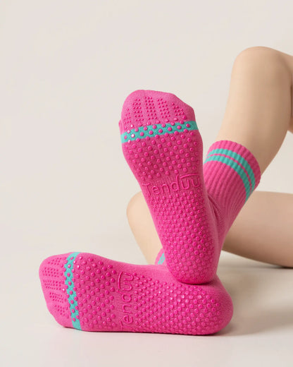 The Classic Grip Socks